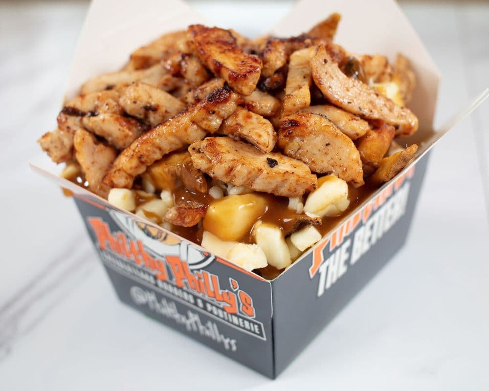 Grilled Chicken Poutine