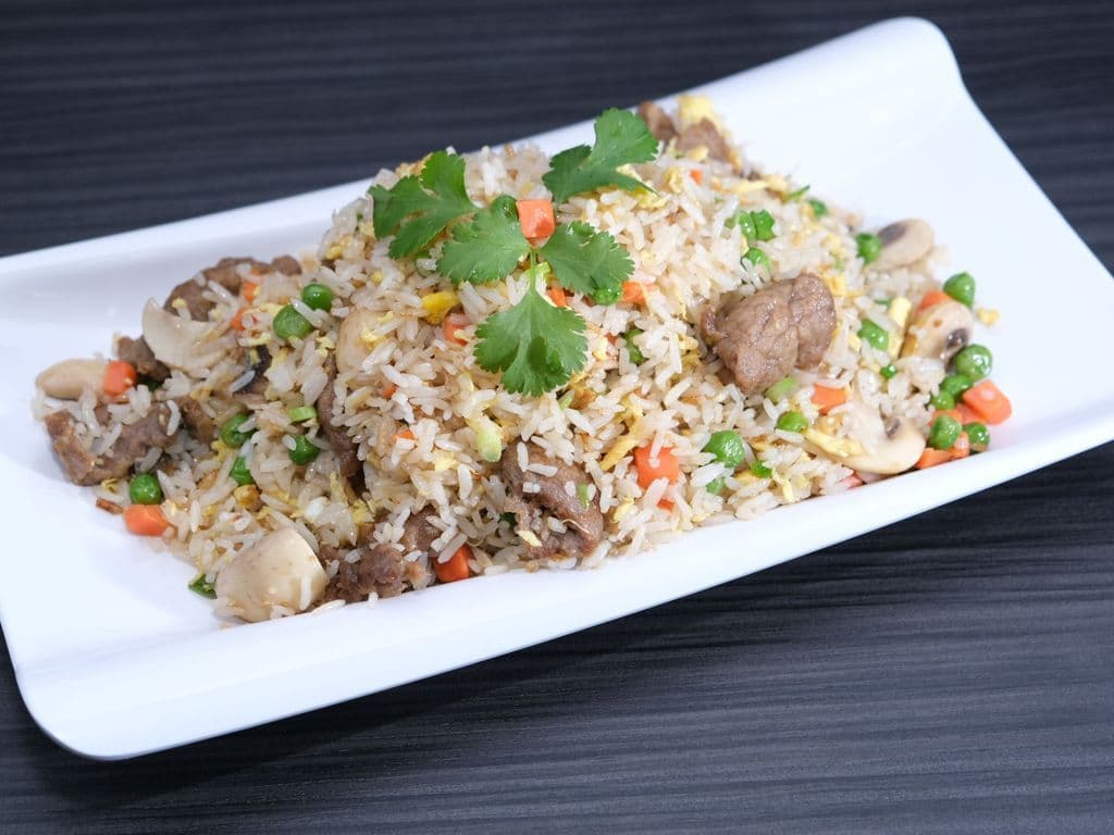 Beef Fried Rice w/ Fresh Mushroom & Egg (牛薦炒饭)