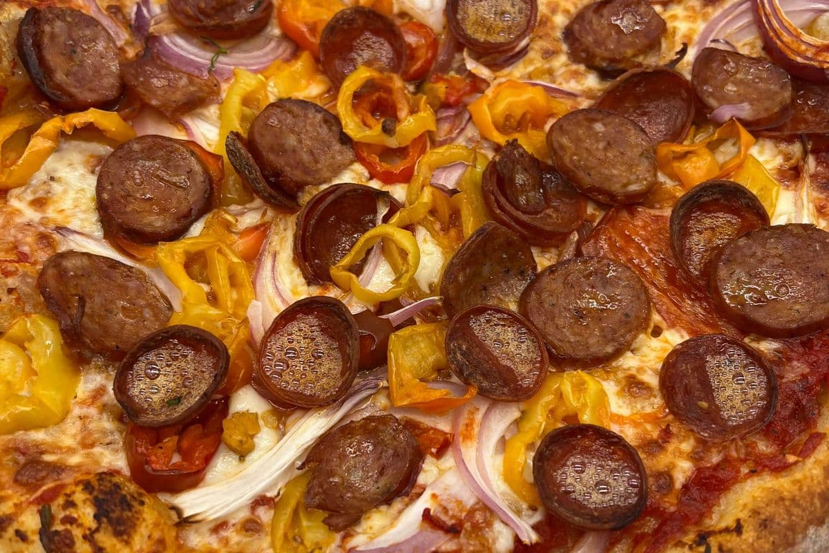 Large Giovanni Pizza