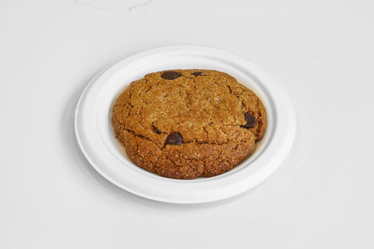 Paleo Chocolate Chip Cookie