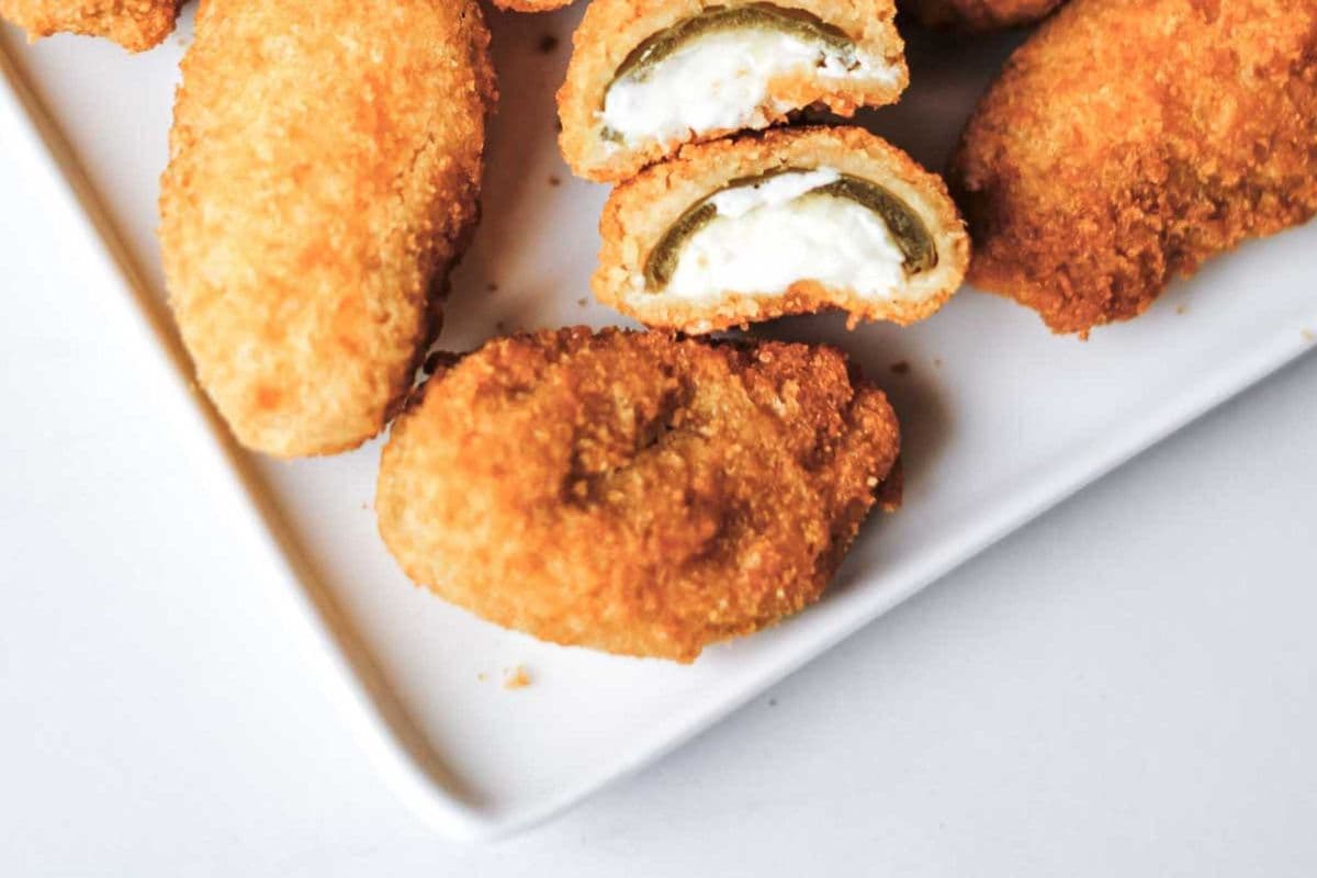 Jalapeno Poppers (6 pcs)