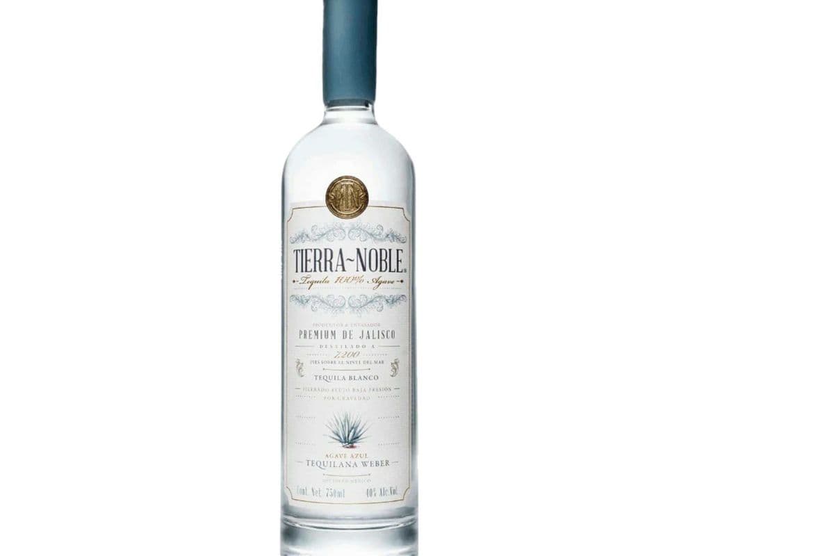 TIERRA NOBLE BLANCO 750 ML (1 x 750 ML)