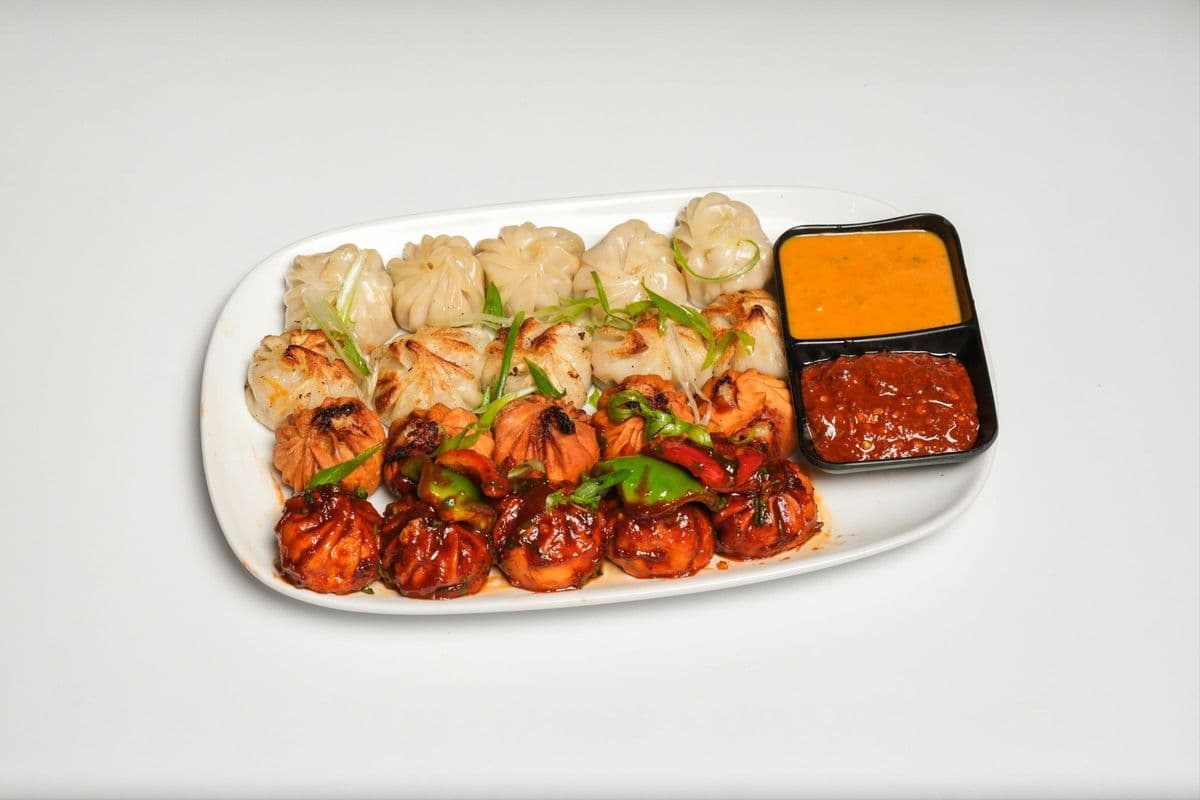Himalayan Momo Platter ( 20 Pcs)