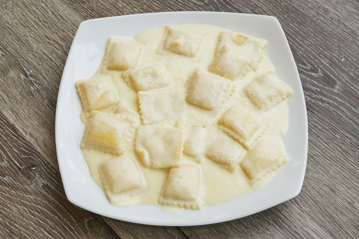 Tortellini Alfredo Sauce