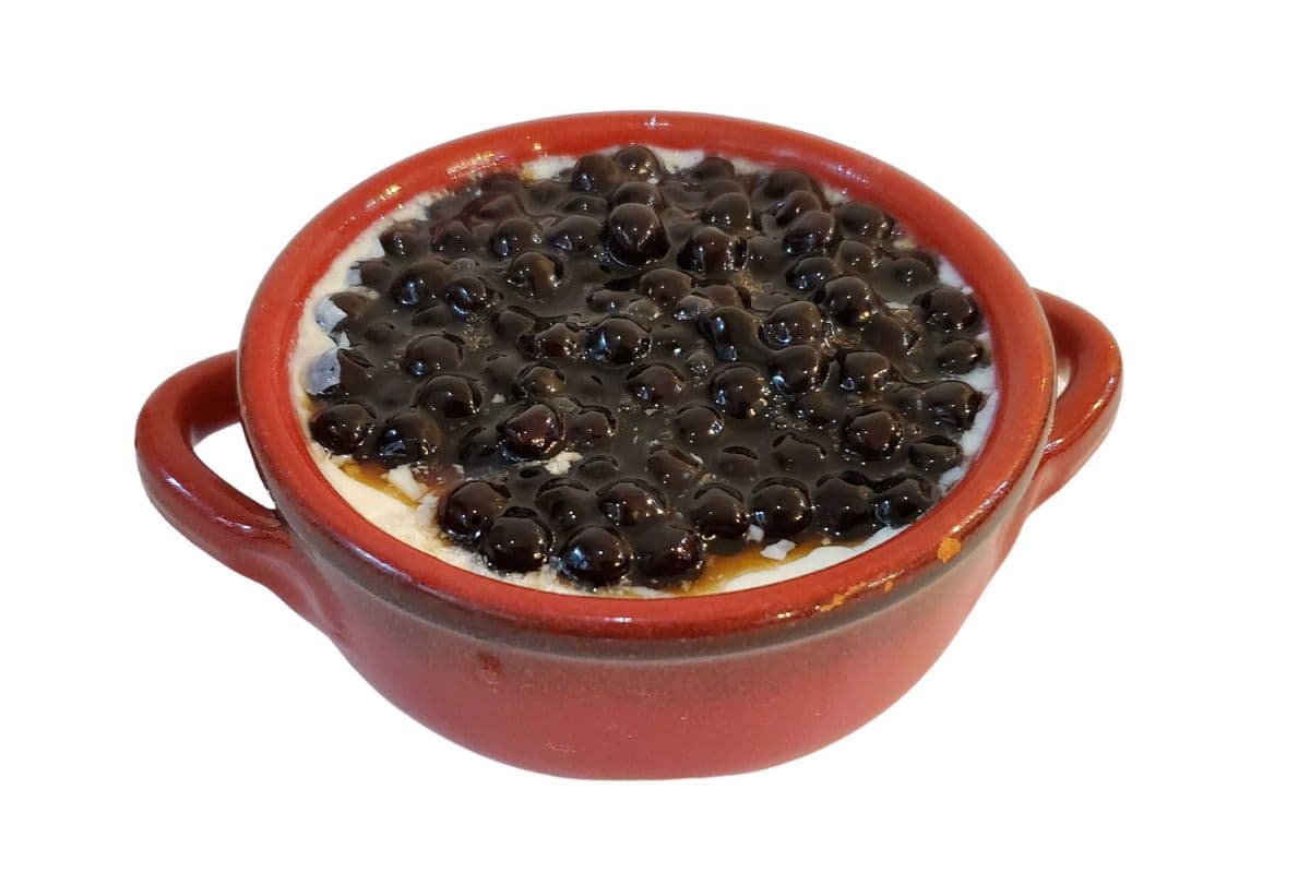 Tofu Pudding with Brown Sugar Pearls (Hot)