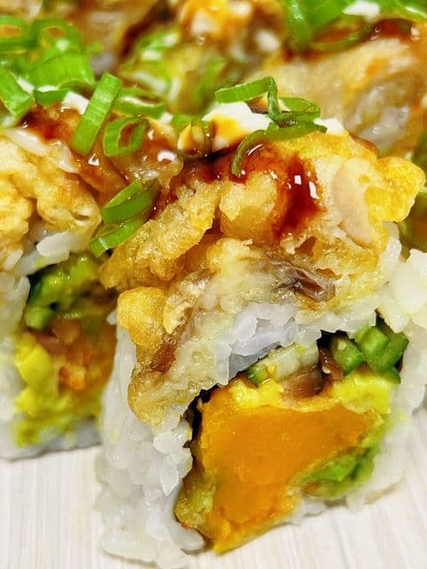 Mush-RRRoom Roll (8pcs) / 蘑菇卷