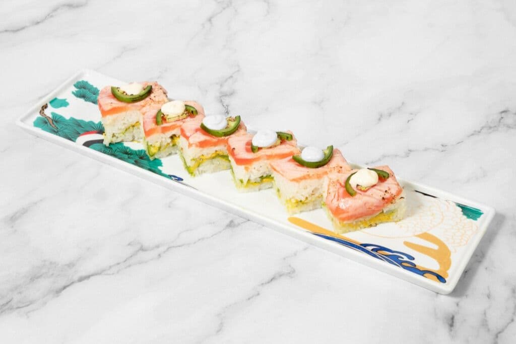 Seared Salmon and Jalapeno Sushi(2 layers)