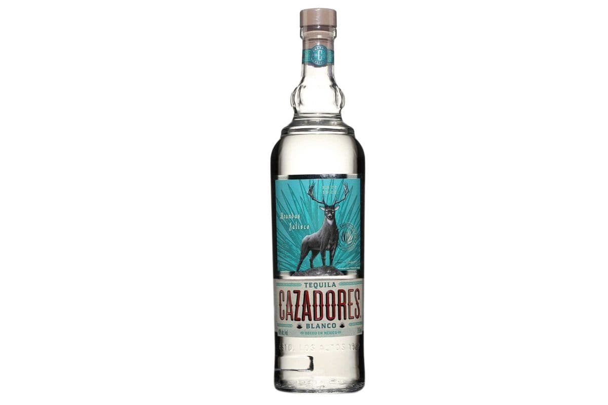 Cazadores Blanco (750 ml Bottle) (1 x 750 ml Bottle)