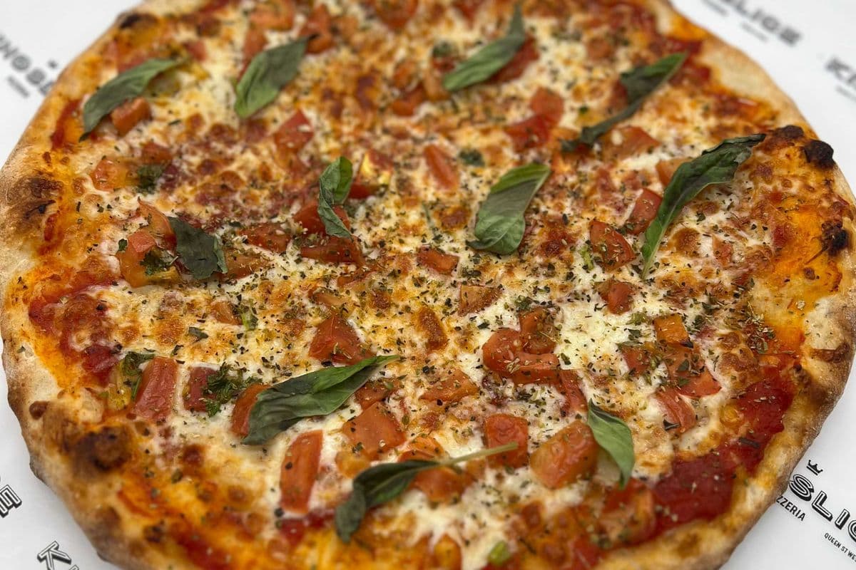 Large Margherita Pizza