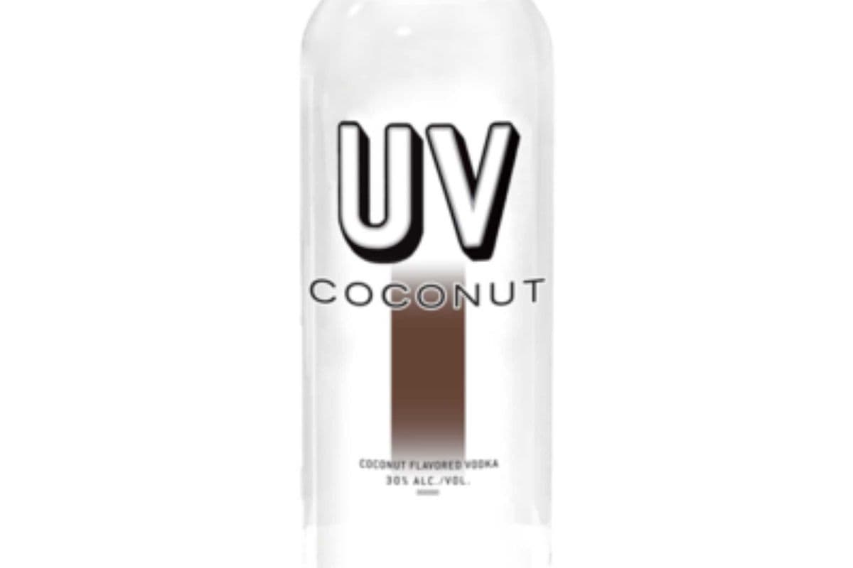 UV vodka Coconut (1 x 750ml)