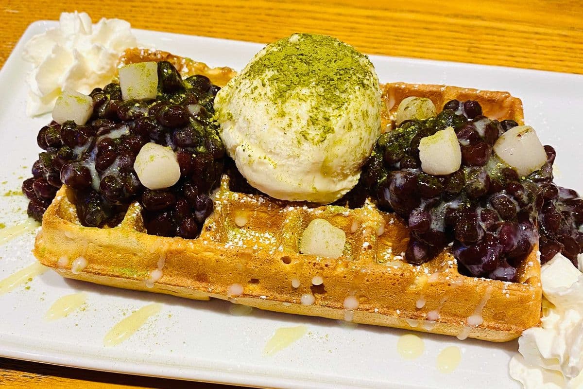 Matcha Red Bean Waffle