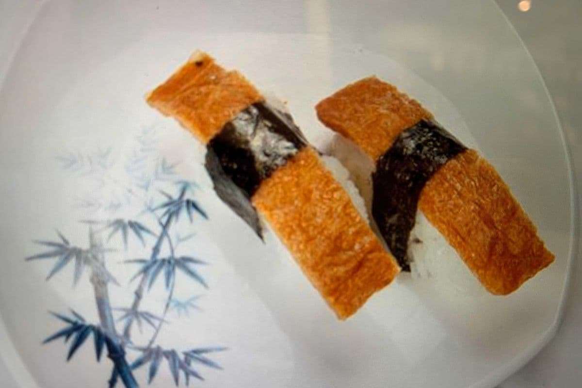 118. Inari (Tofu) sushi