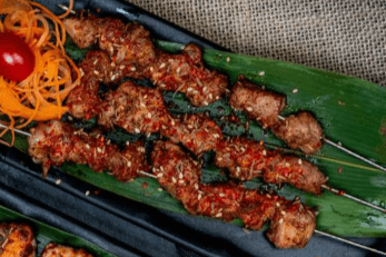 Lamb Skewers / 大漠烤鲜羊肉
