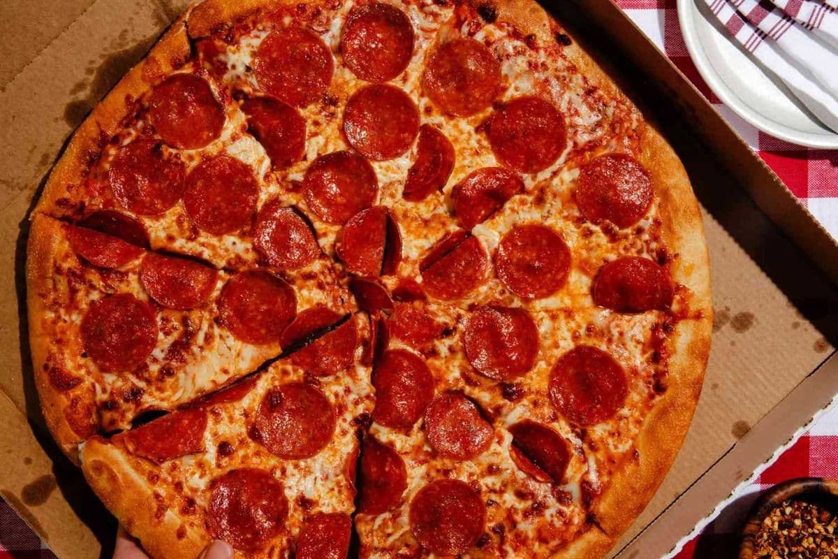Classic Pepperoni or Cheese Pizza