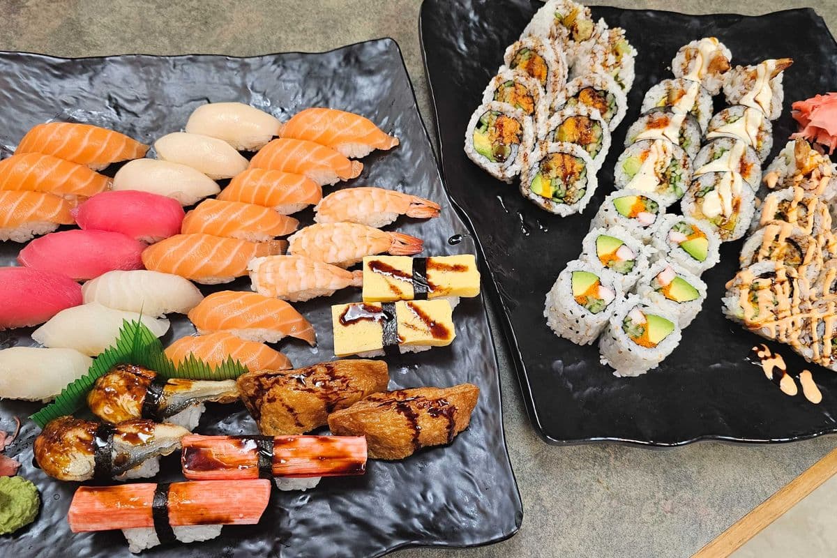 B4. Sushi & Roll Medium (60pcs)