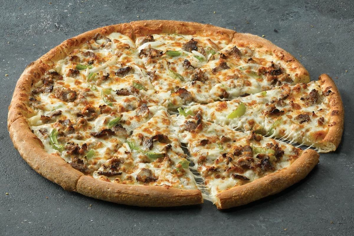 10" Petite pizza au steak et fromage philly / Small 10" Philly Cheesesteak Pizza