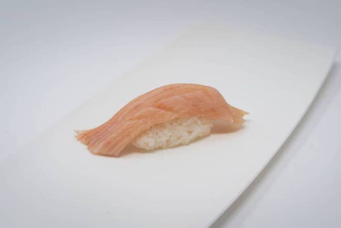 Hamachi Nigiri