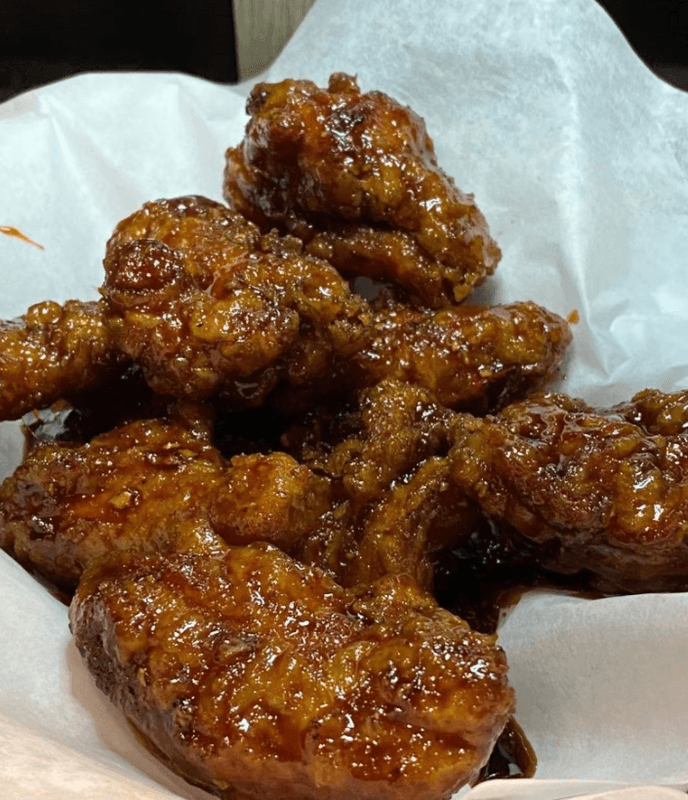 A4. Honey Garlic Chicken Wings (10 pcs)