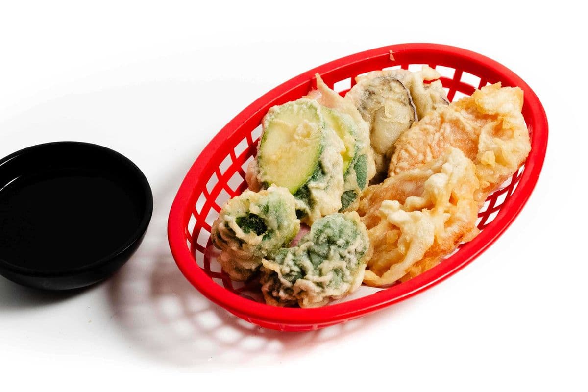 Assorted Vegetable Tempura (8 Vegetables)