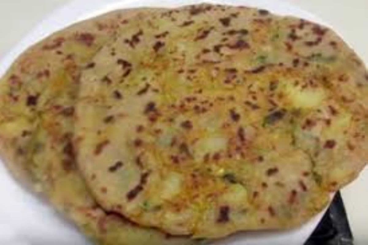 Aloo Parathas (2 pcs)