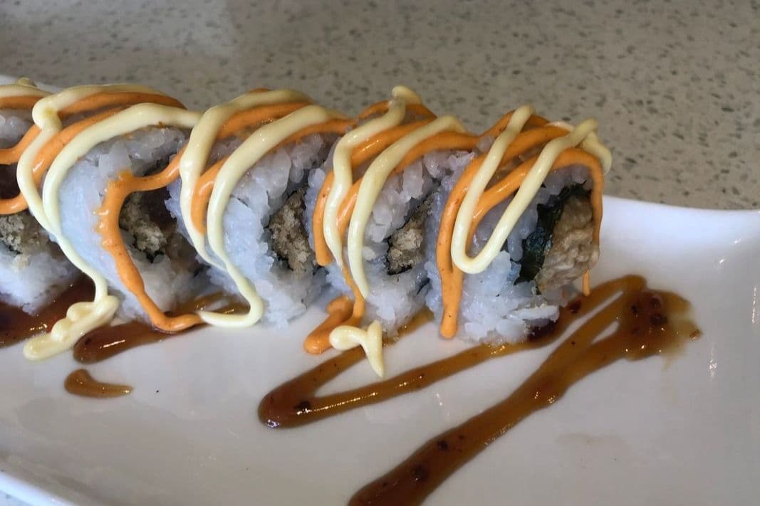 R.Crispy Beef Roll (6 Pcs)