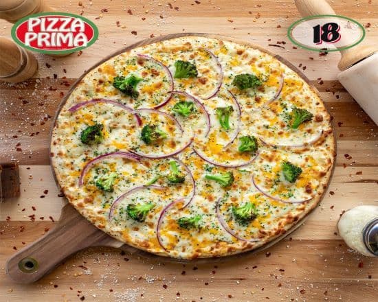 18. Pizza gourmet 10" au cheddar et brocoli / 10" Gourmet Cheddar and Broccoli Pizza