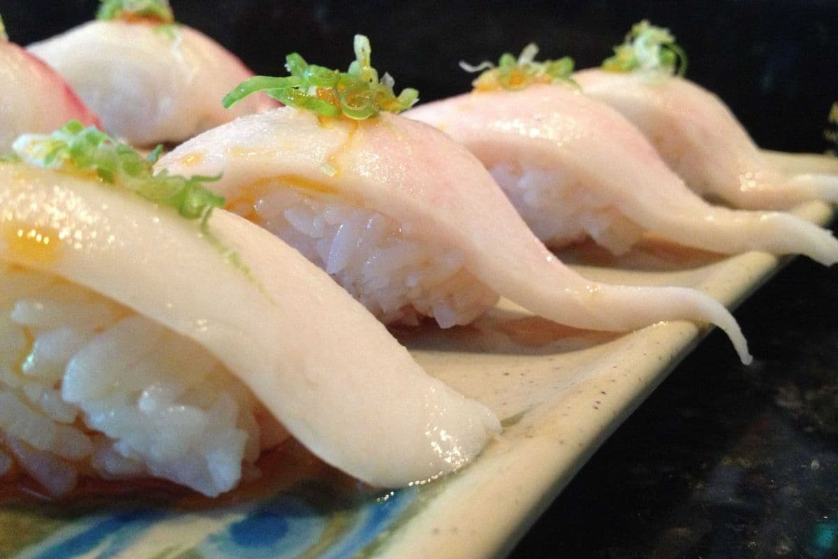 SS3 White Tuna (Escola)