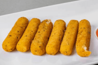 Mozzarella Sticks (6 pcs)