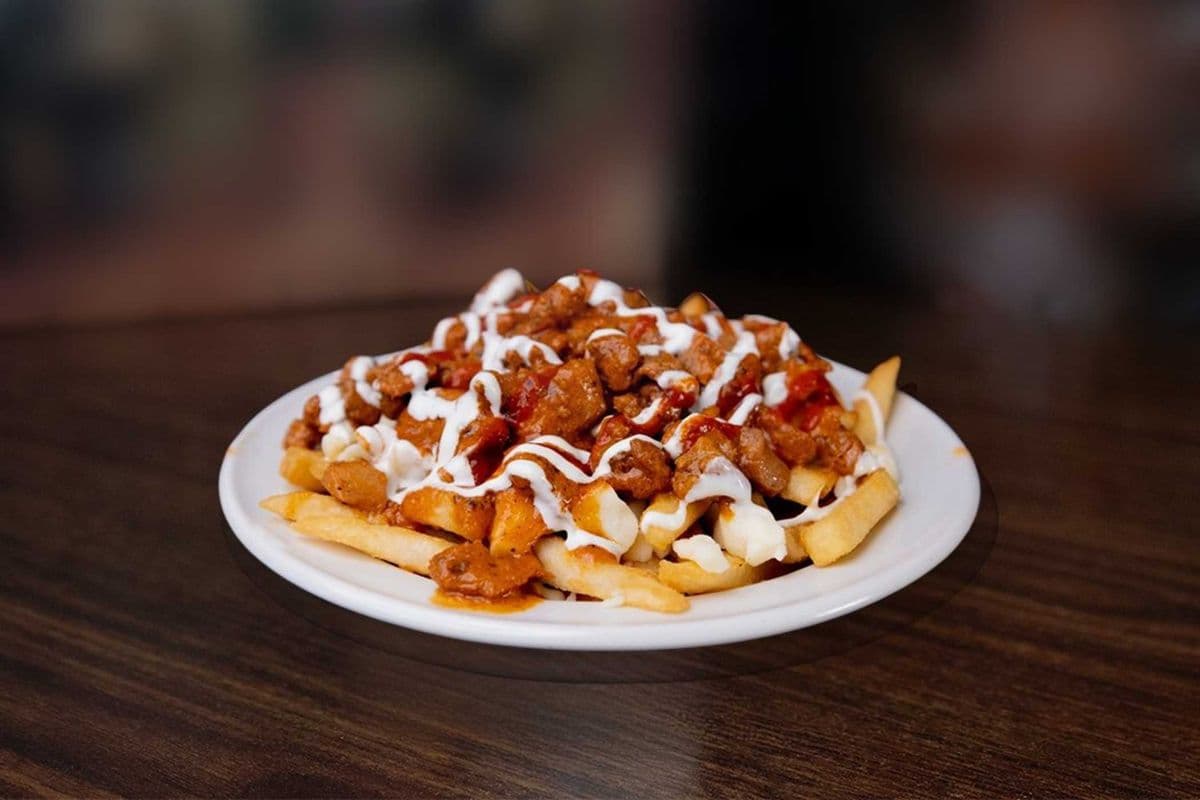 Butter Chicken Poutine