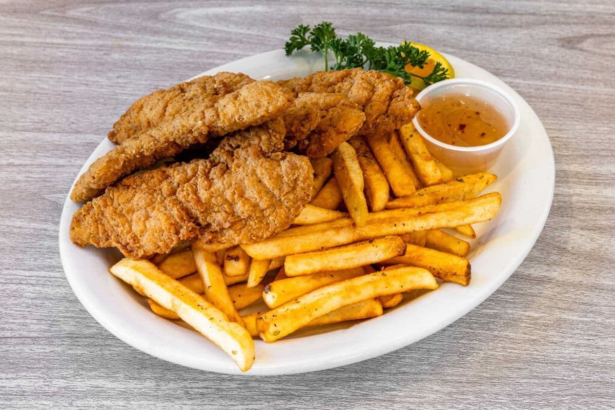 Chicken Fingers (5 pcs) and Fries