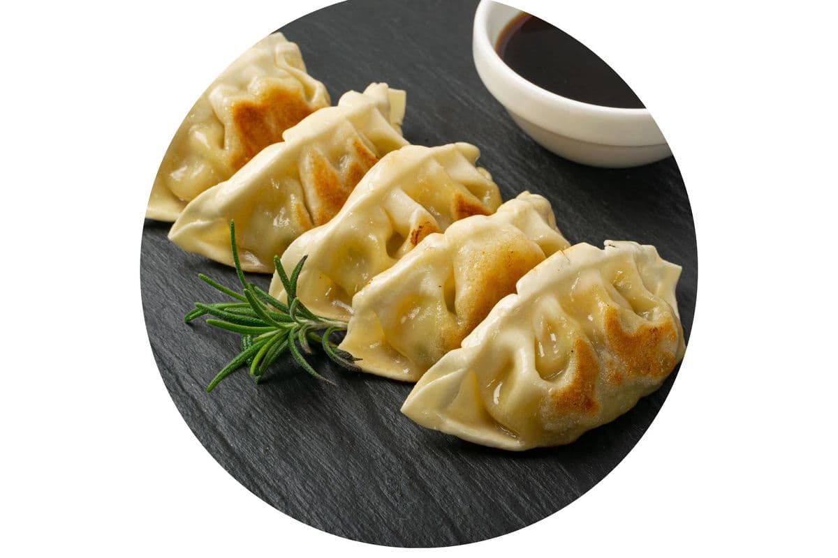 Veggie dumplings (6pcs)