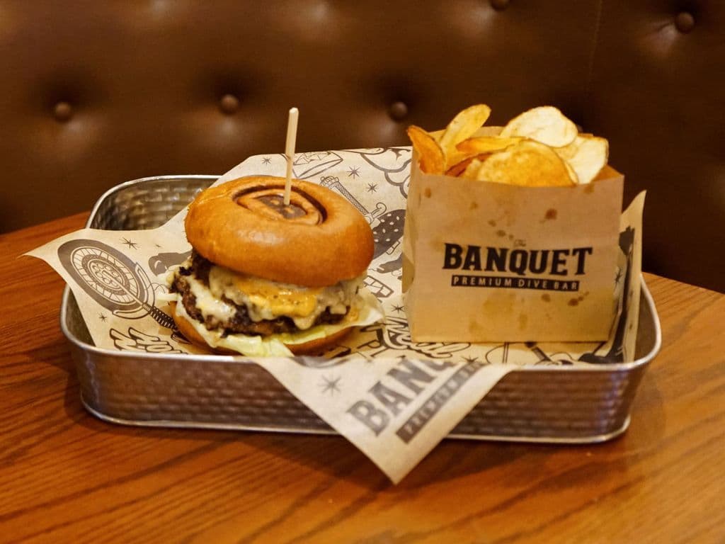 Big Banquet Burger