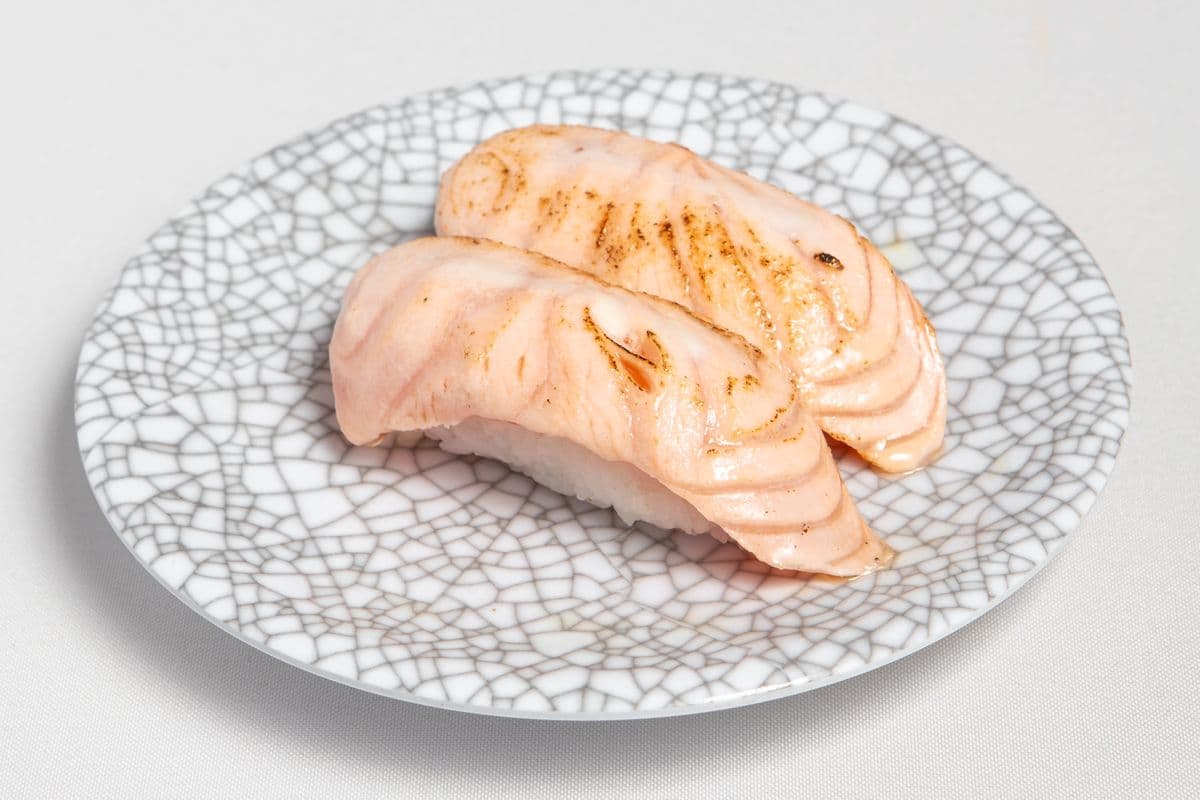 56. Seared Salmon (Sake) Nigiri (2 pcs)