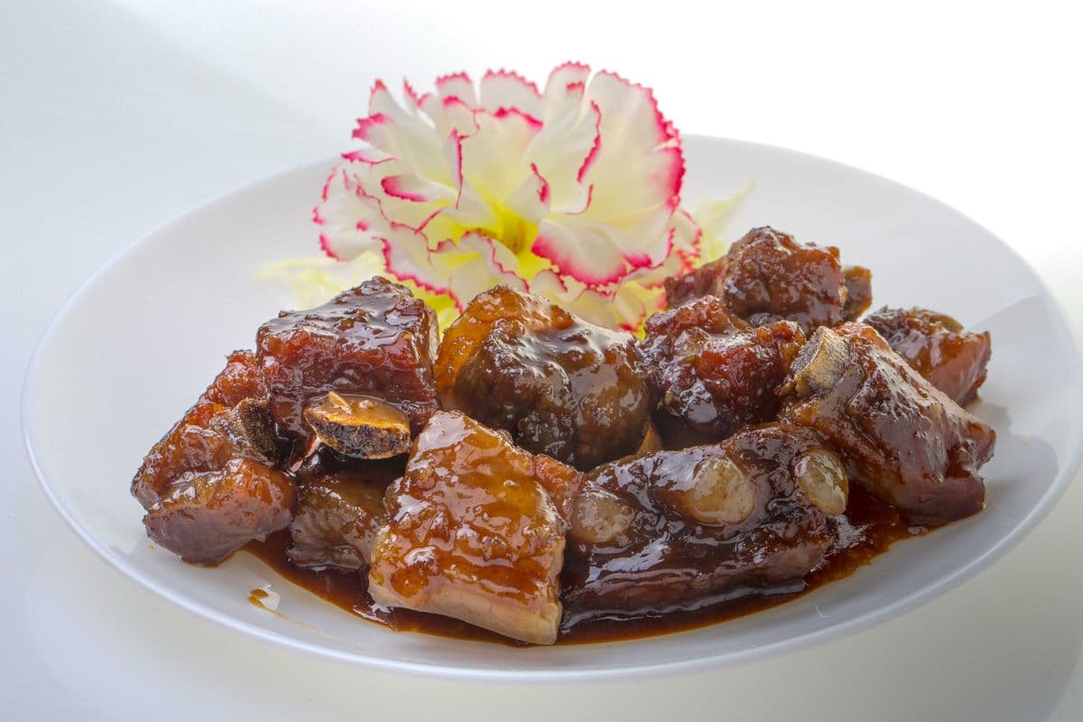 Côtelettes de porc à l'ail / Garlic Spare Ribs