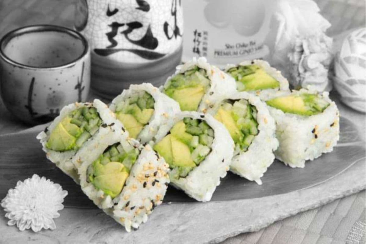 Avocado and Cucumber Roll