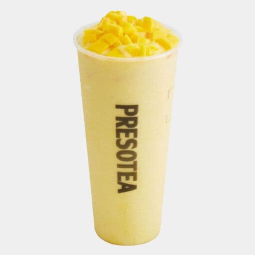 Fresh Mango Coconut Slush / Frappé glacé mangue fraîche et noix de coco