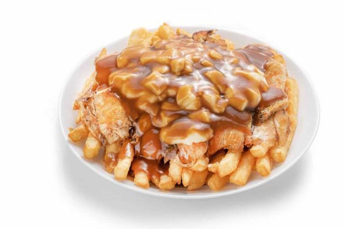 Chicken shawarma poutine