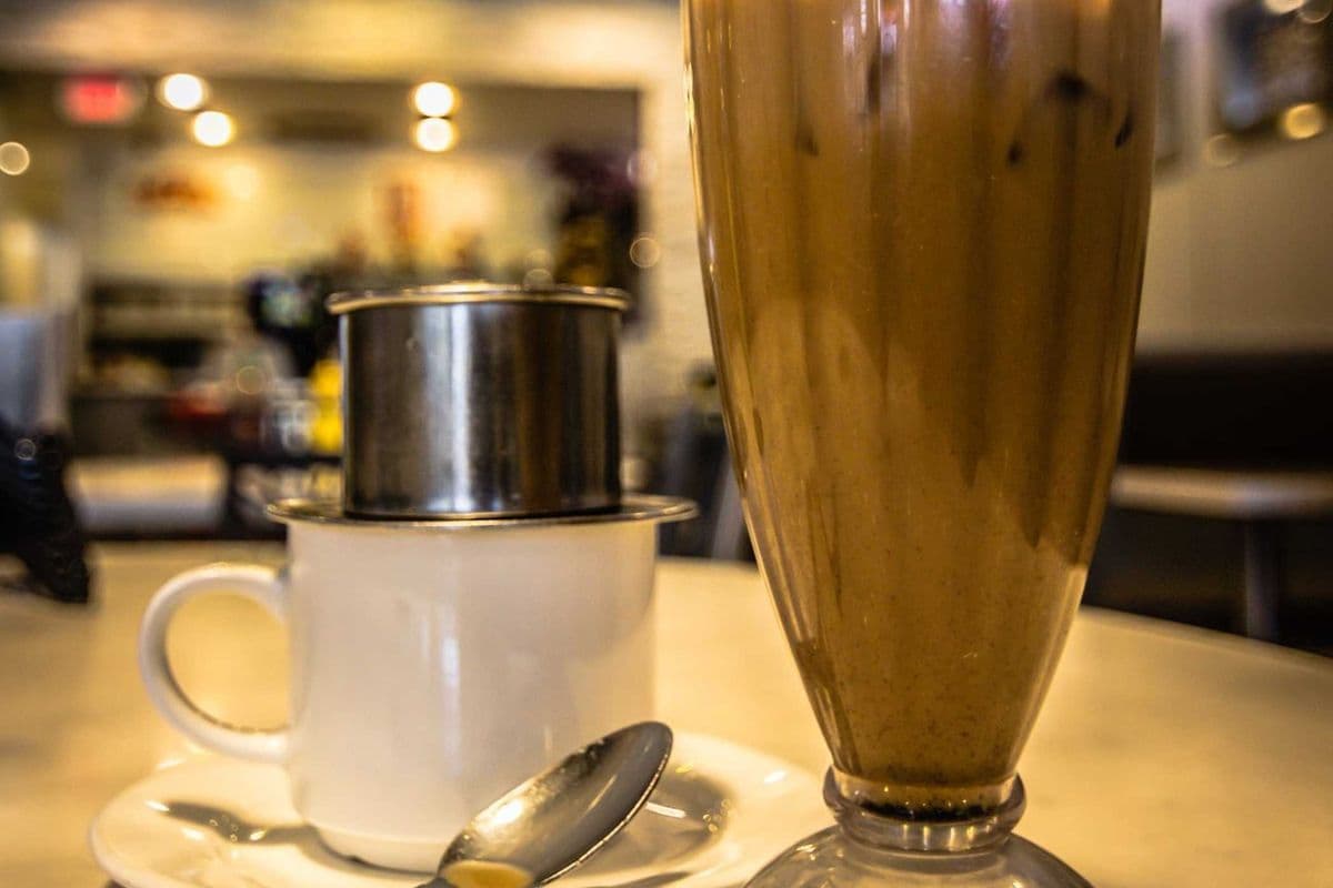 009 - Coffee with Condensed Milk and Ice