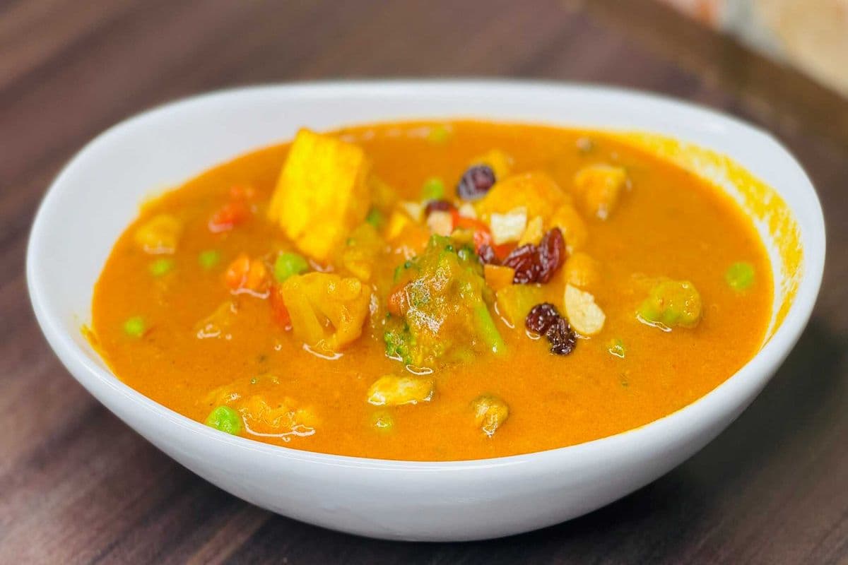 Navratan Korma (16oz)