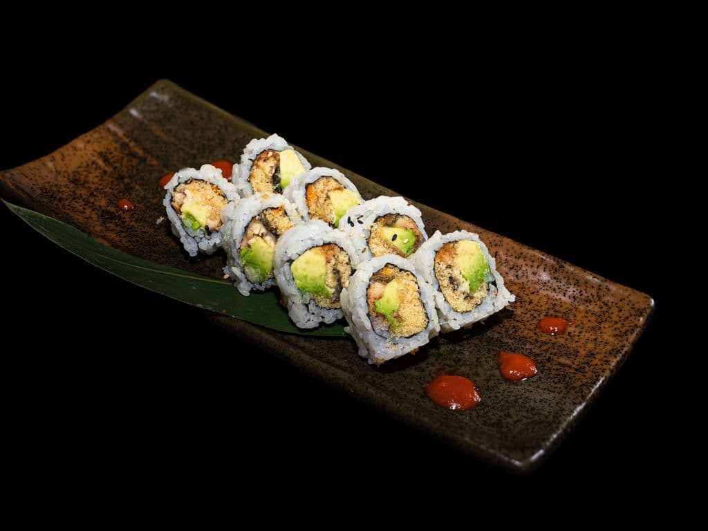Hot Unagi Roll (8)
