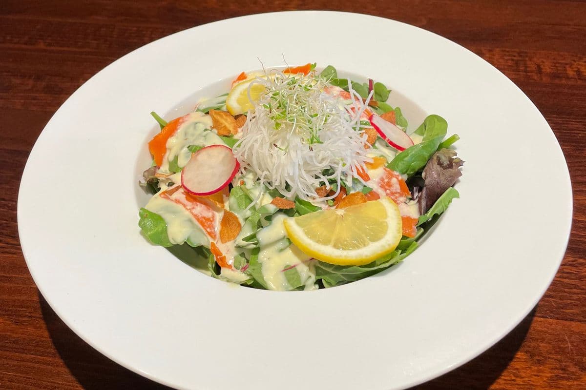 Smoke Salmon Salad