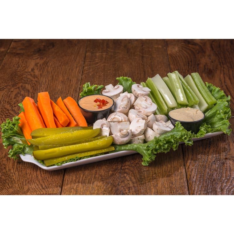 Houmous et crudités / Hummus and Crudites