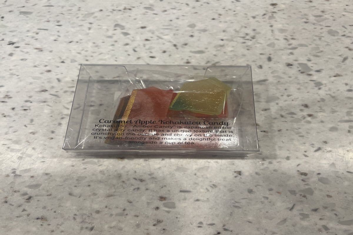 Tik Tok Kohakutou Candy Caramel Apple (5-7 pieces)