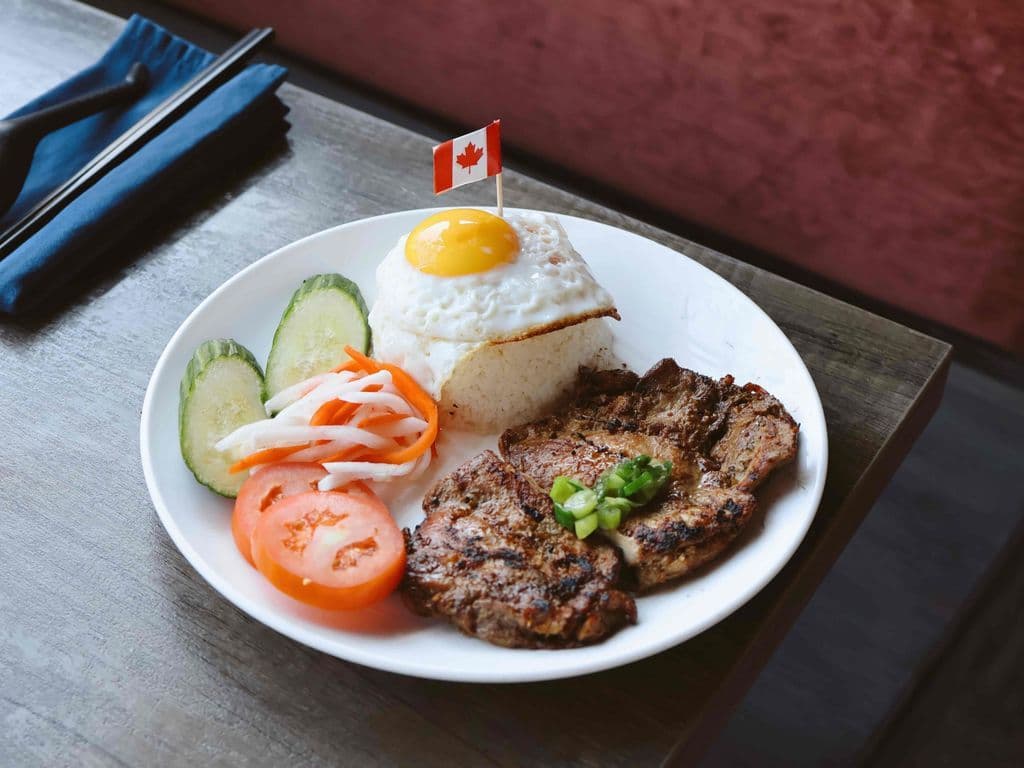 C02 - Rice with Grilled Chicken & Sunny Side Egg (Cơm Tấm Gà Nướng, Ôp la)