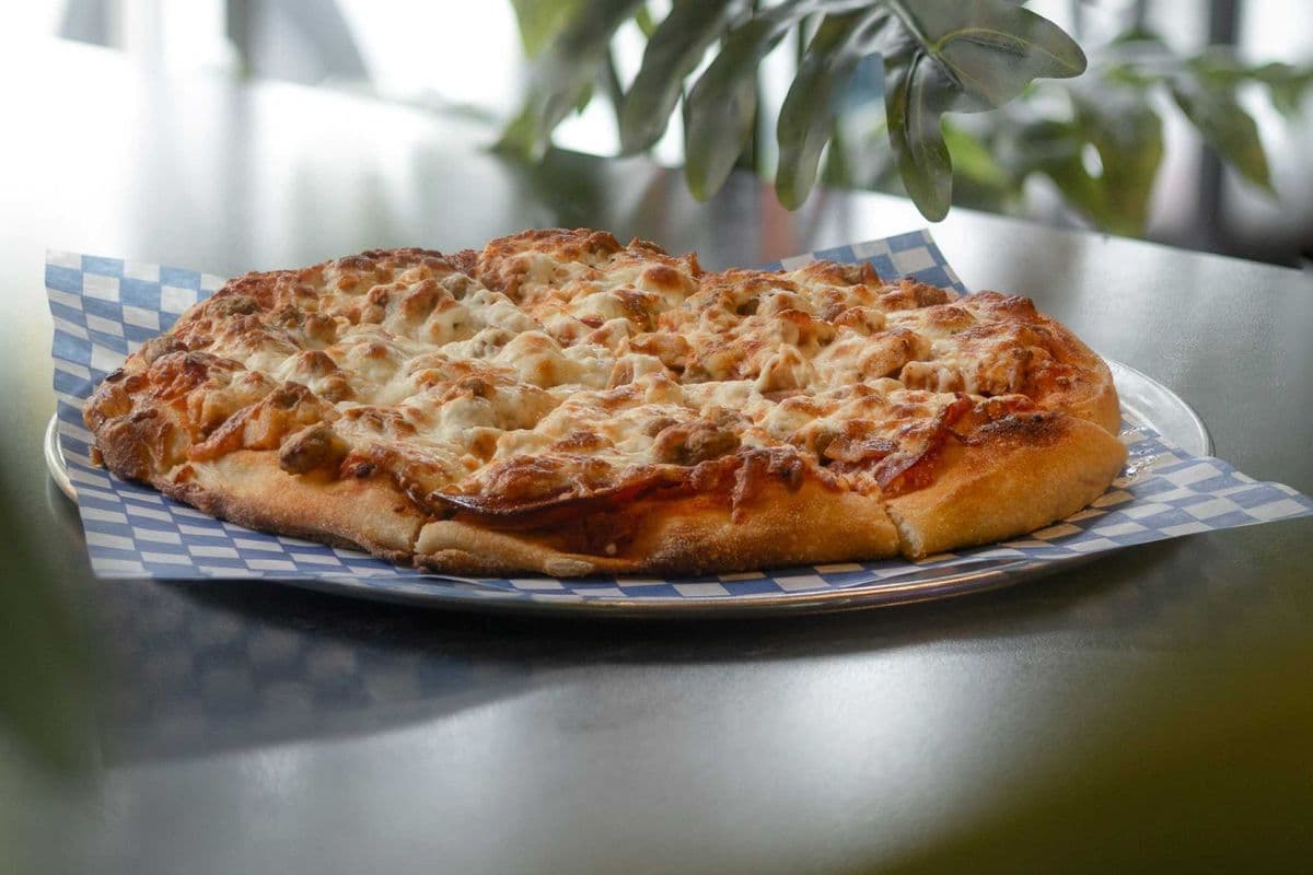 Doug’s Pizza