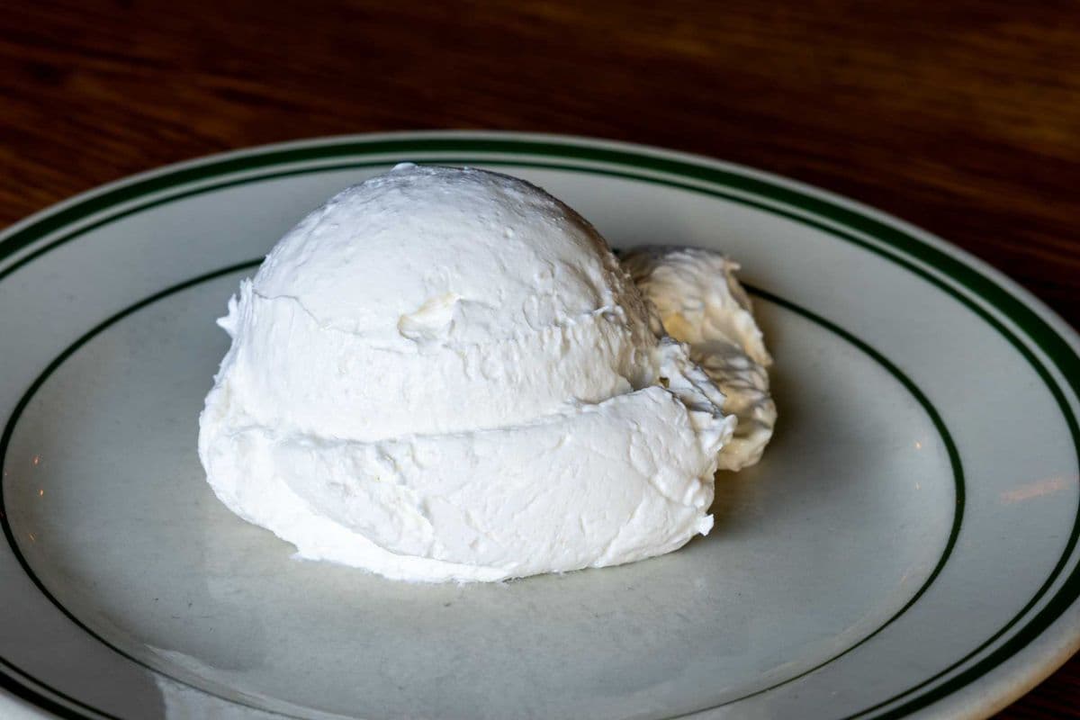 Horseradish Cream Cheese (250 ml) (250 ml)