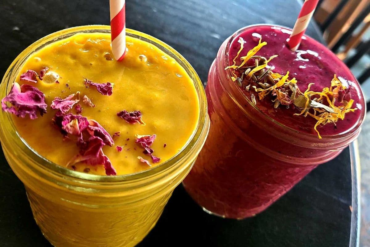 Rooted Citrus Sunrise Smoothie
