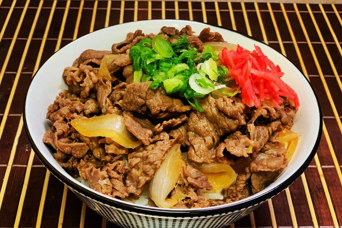 Gyu Don (Japanese beef rice bowl)