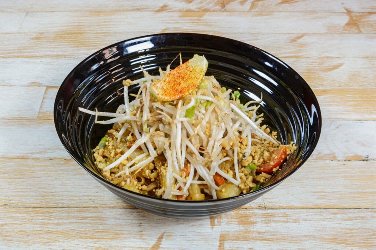 Spicy Peanut Noodle Bowl