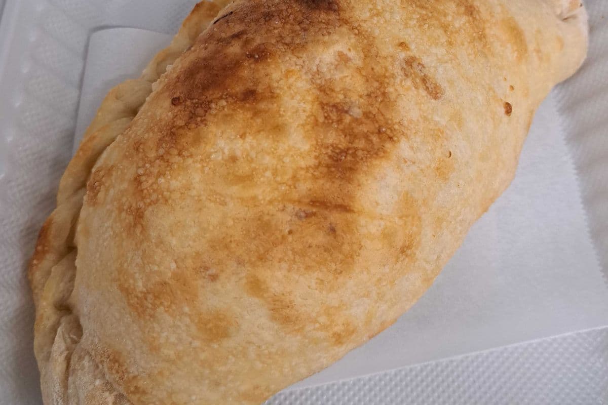 CALZONE (make your own toppings)